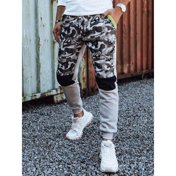 Pánske šedé camo tepláky Dstreet UX4428