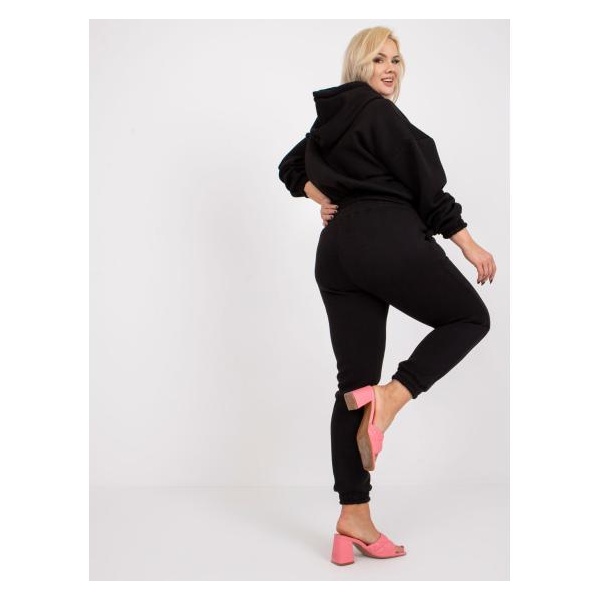 Dámska súprava plus size TYRA čierna s kapucňou