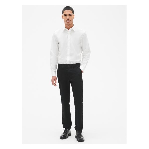 Nohavice moderné khaki v slim fit strihu GapFlex