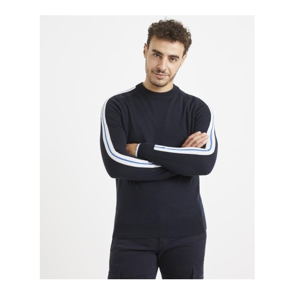 Vlnený sveter Veritas s pruhmi