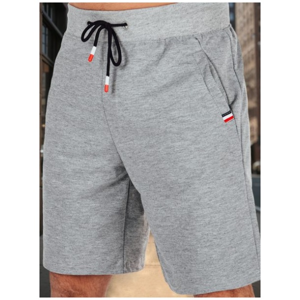 Pohodlné šedé kraťasy s logom - XXL