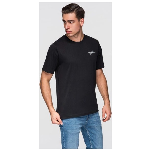 Čierne pánske tričko s trendy nápisom  V2 TSPT-0258 - L