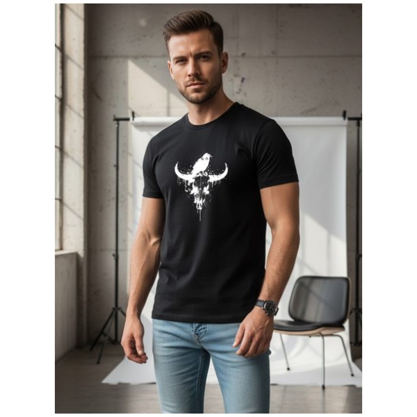 Čierne tričko s trendy potlačou - XXL