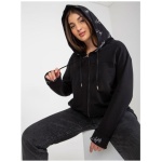 Dámska mikina plus size s kapucňou a nápismi BOBBIE čierna