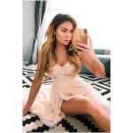 EMO Marhuľové spoločenské šaty s volánikmi a odhaleným chrbtom Veľkosť: S